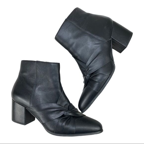 Nic + Zoe Amorie 2 Black Leather Booties Boots 9 Twisted Bow Accent Nic+Zoe - Picture 4 of 11